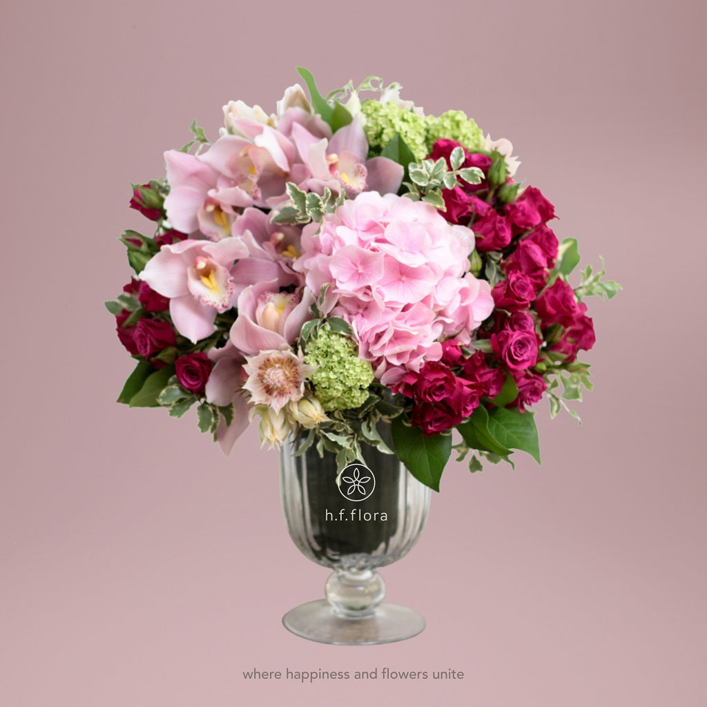 holding hand flower vase