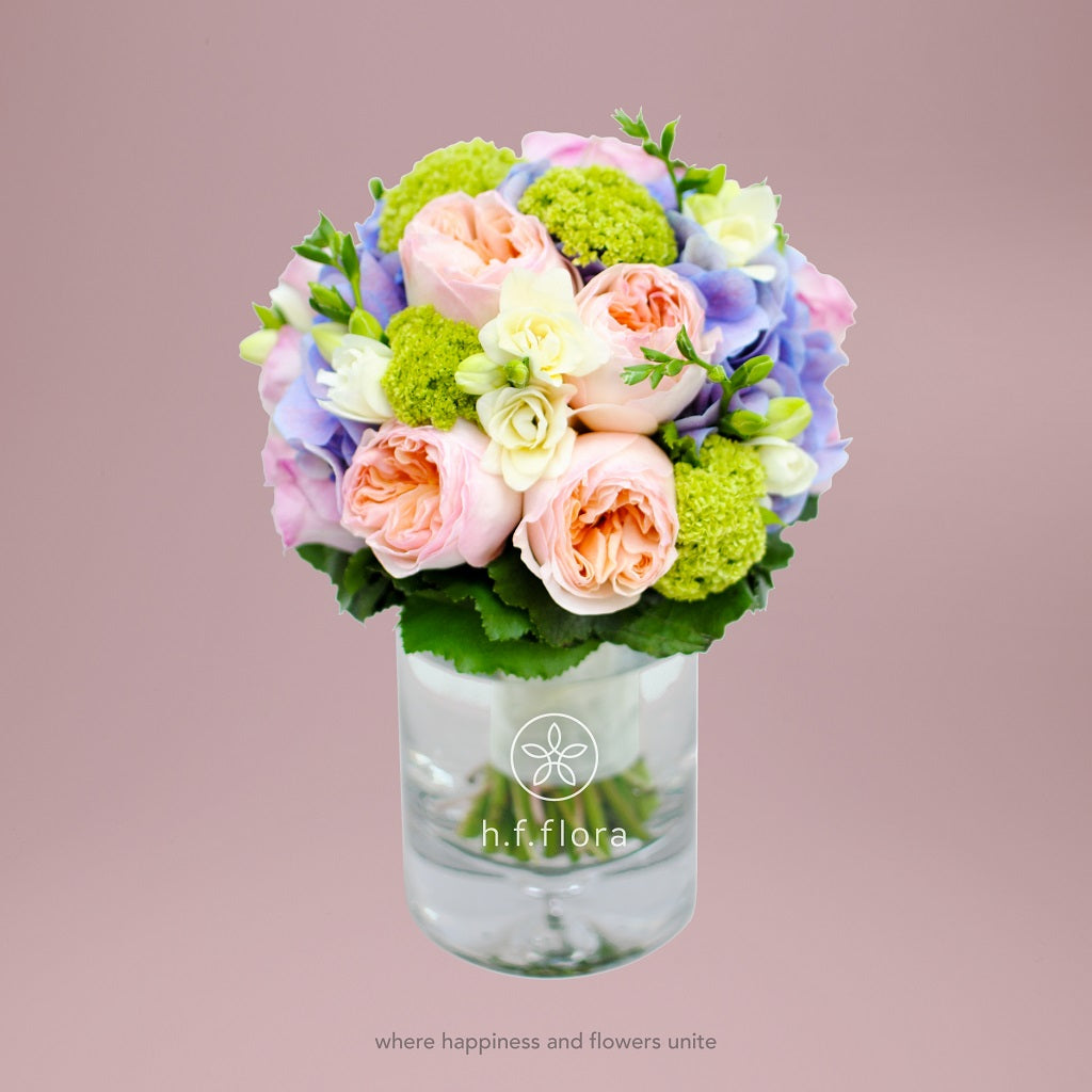 garden rose & hydrangea wedding flower